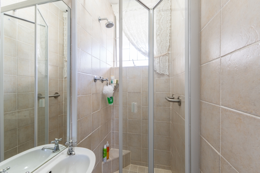 2 Bedroom Property for Sale in Van Ryneveld Western Cape